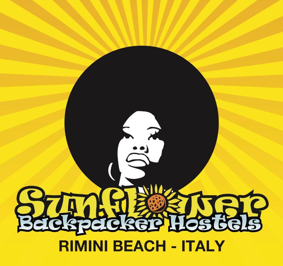 רימיני Sunflower Beach Backpacker Hostel & Bar מראה חיצוני תמונה