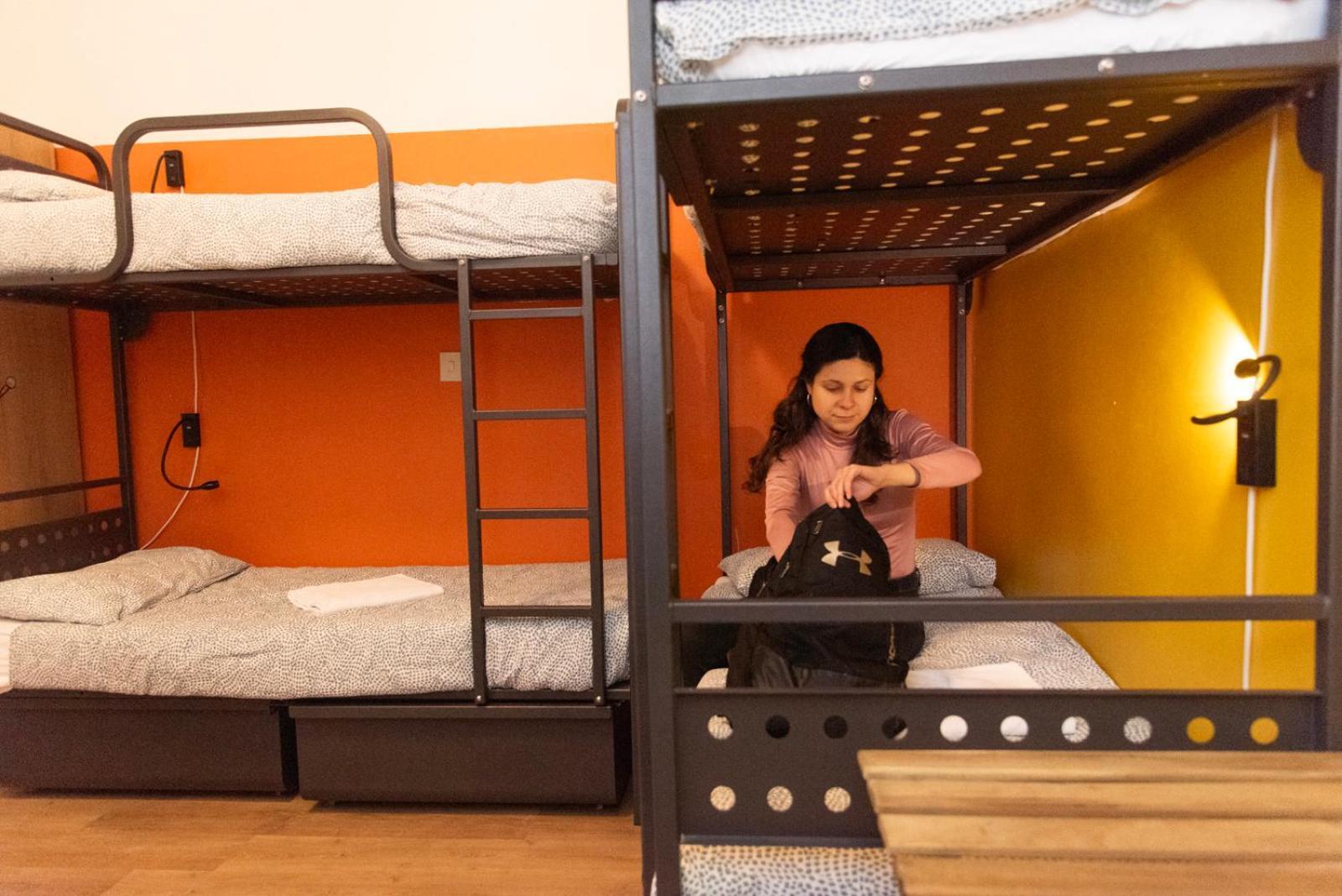 רימיני Sunflower Beach Backpacker Hostel & Bar מראה חיצוני תמונה