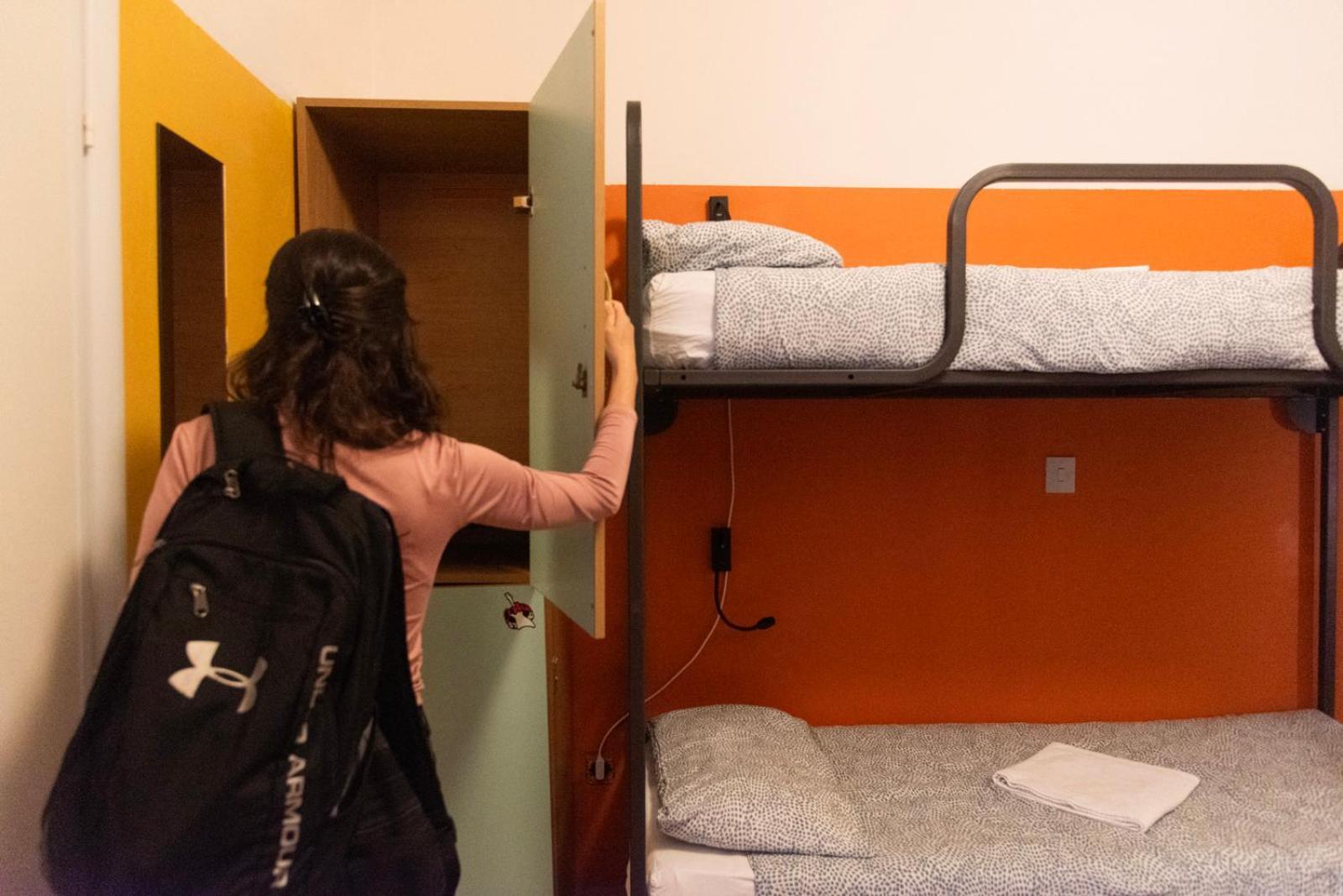 רימיני Sunflower Beach Backpacker Hostel & Bar מראה חיצוני תמונה